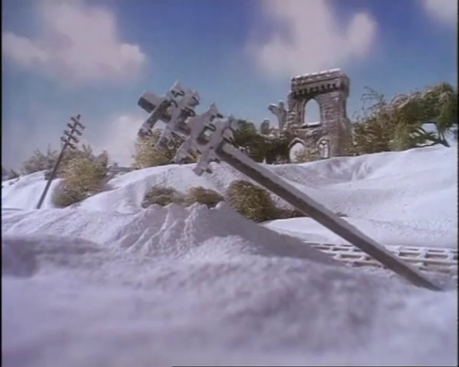26 Thomas and the Missing Christmas Tree