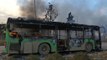 Atacan y queman varios autobuses enviados para evacuar Kefraya y Fua
