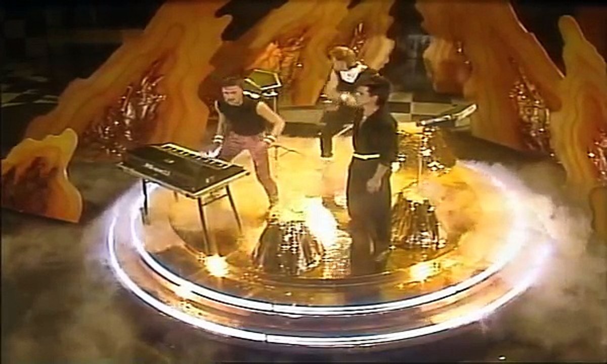 Silent Circle - Hide away, Man is coming 1985