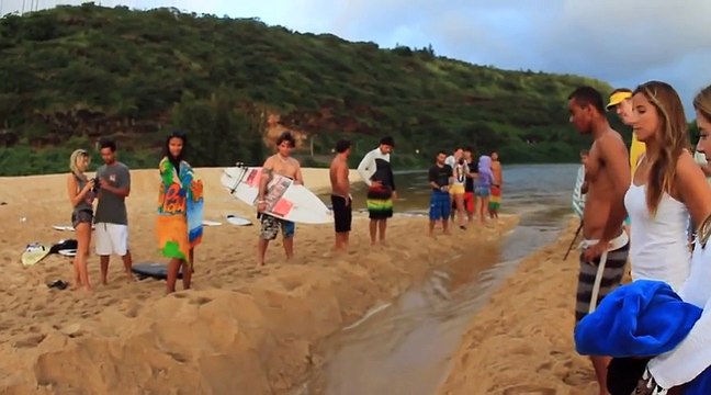 Awesome Way To Create Waves - Funny