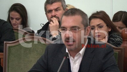 Pajisja e përgjimit, Tahiri dhe Çako: Pyesni prokurorinë