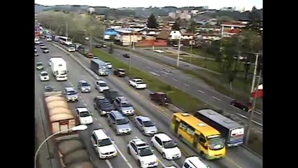 La loca carrera de un camionero en Concepción