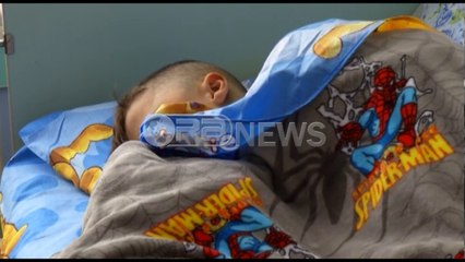 Ora News –Aksidenti tek Rruga e Durrësit, Gjyshi falenderon policin: I shpëtoi jetën Lindit