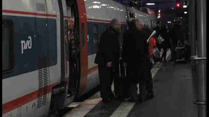 El primer tren Talgo de la ruta Moscú-Berlín llega a Berlín