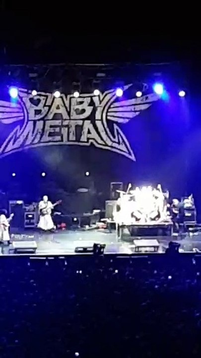 2016.12.18 BABYMETAL 'SuMetal Happy Birthday To You' - FoxCos Periscope