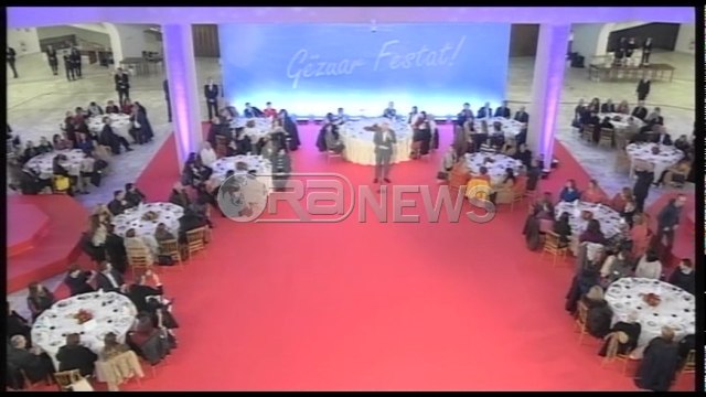 Ora News –Rama me mësuesit: Të rrojnë gratë, burrat përmirësohen, por nuk bëhen