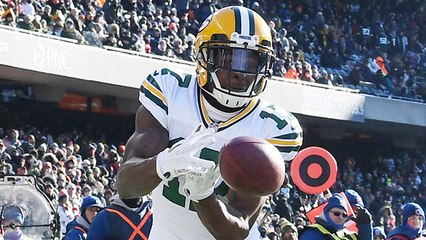 Davante Adams spins out of trouble for 19-yard gain