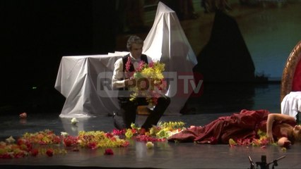Report TV - Opera “Traviata” sjell artistët  ndërkombëtarë në Tiranë
