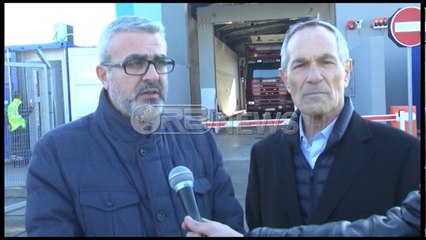 Ora News -  Dervishaj dhe zyrtari i lartë amerikan inspektojnë sigurinë në port