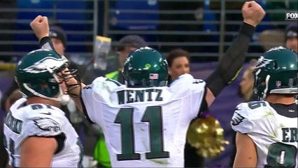 Wentz scrambles for 4-yard TD, cuts Eagles' deficit to one