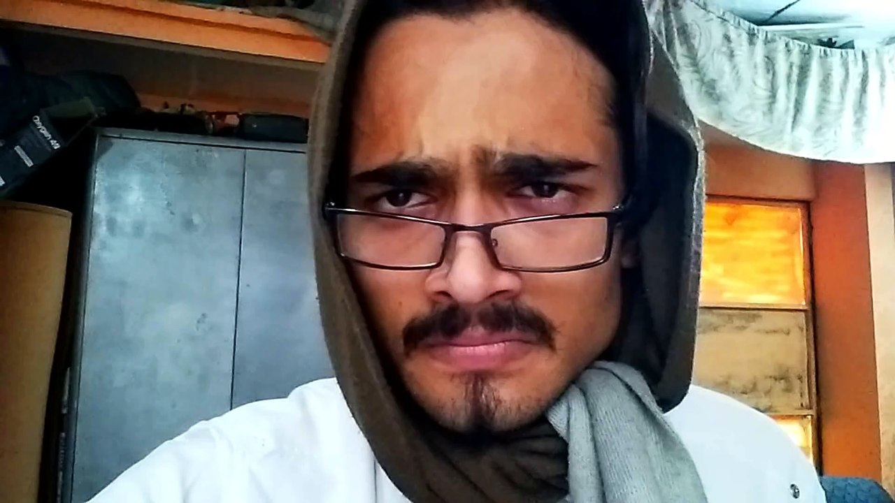 BB Ki Vines-   Angry Masterji