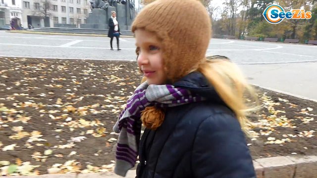 ✔ Кукла Беби Борн. Девочка Маша и сюрприз для малыша. Видео для детей. Doll Baby Born with Masha ✔