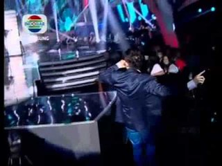Rey - Merindu Lagi (Konser 061213)