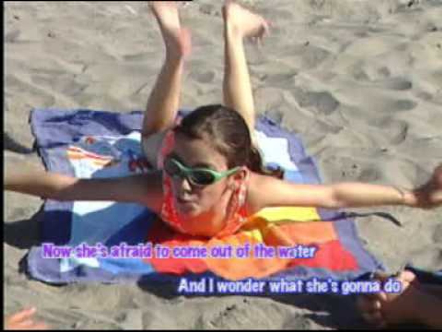 Itsy Bitsy Teenie Weenie Yellow Polka Dot Bikini (Children Education Song)  lyric - video Dailymotion