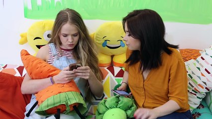 Minecraft - Kelly And Carly Vlogs - ALL ABOUT ALLY - Q & A!