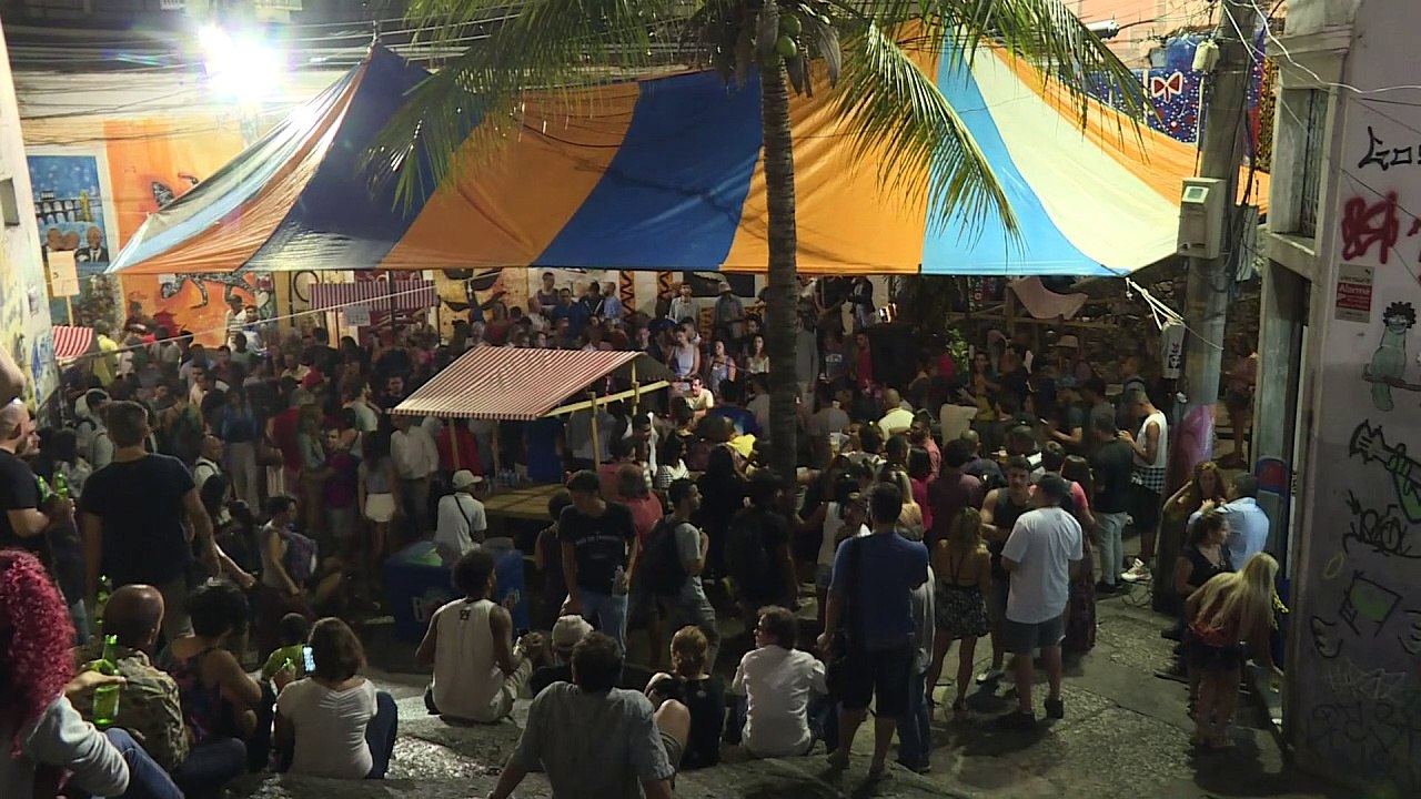 Der Samba schlägt in Brasilien noch immer den Takt
