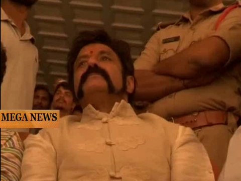 Nandamuri Balakrishna Karimnagar Tour || Gautamiputra Satakarni Movie Function