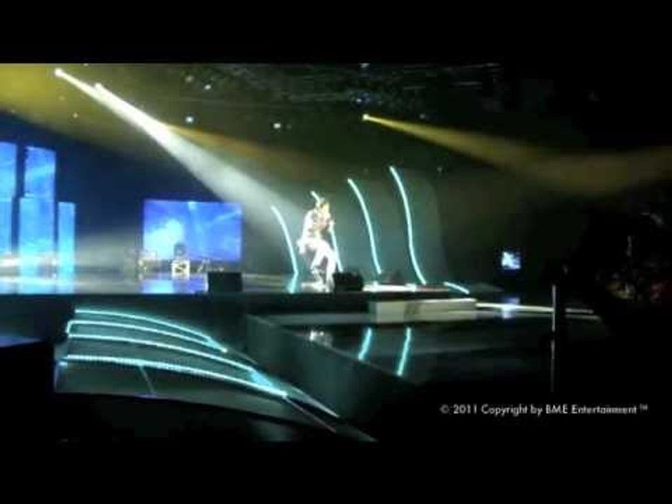 Nubhan Sing Mata Hati at Semi Final Muzik-Muzik 2011