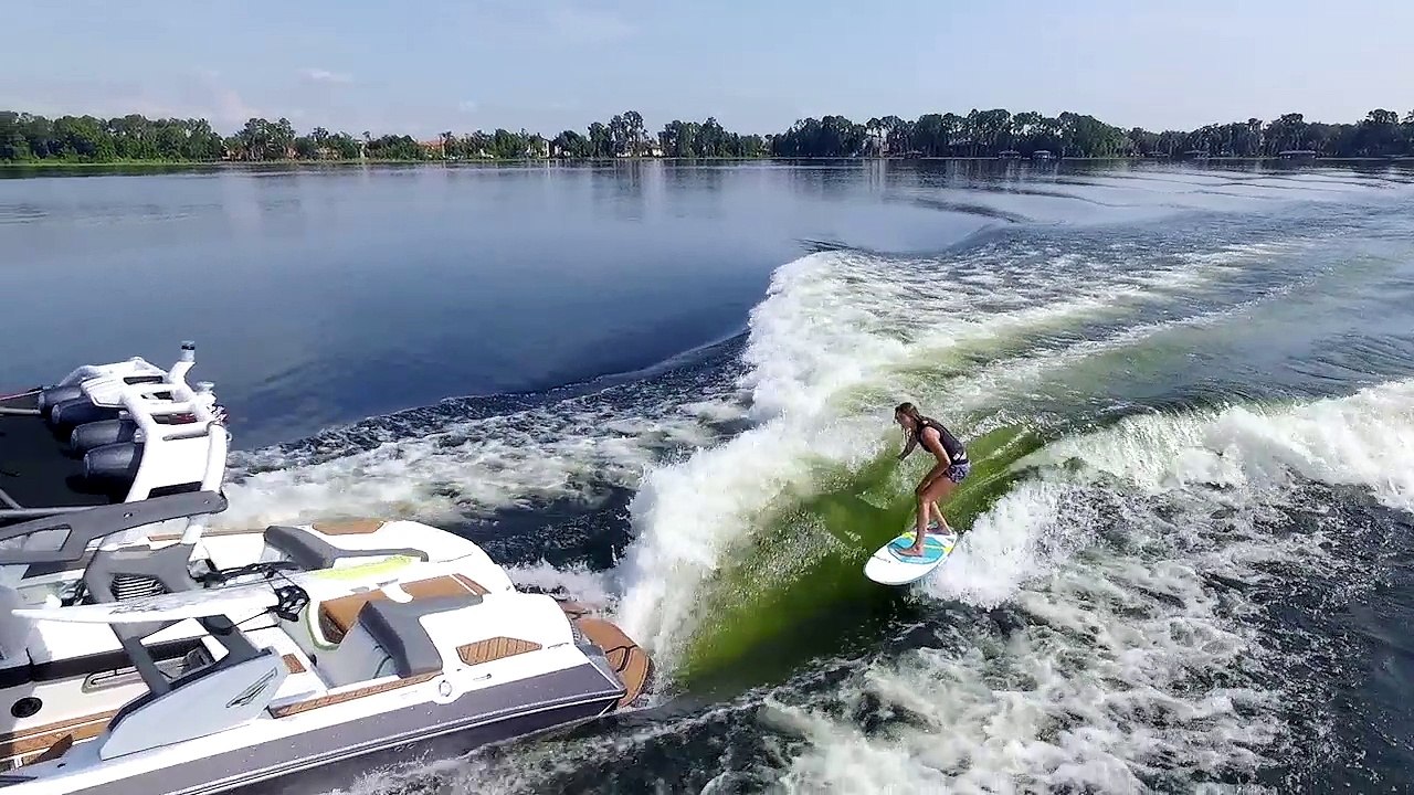 2017 Nautique Boats - Helm Command