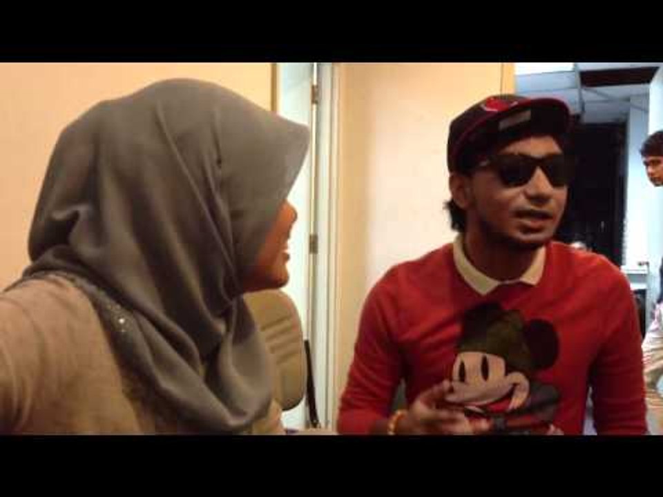 Najwa Latif & Zizan Cinta Muka Buku