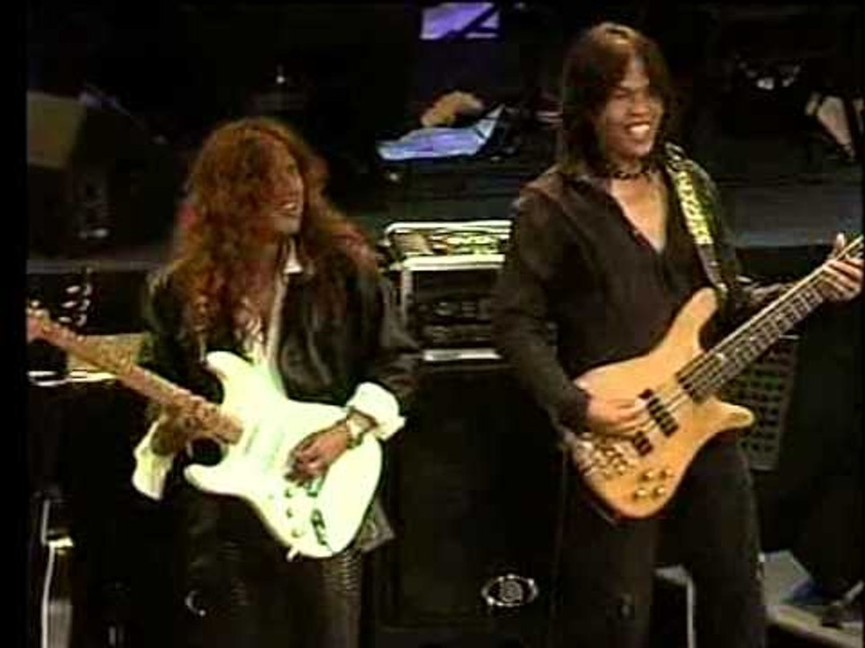 Ramli Sarip - Di Tahun 2000 @ Konsert Zaman Rock Timur