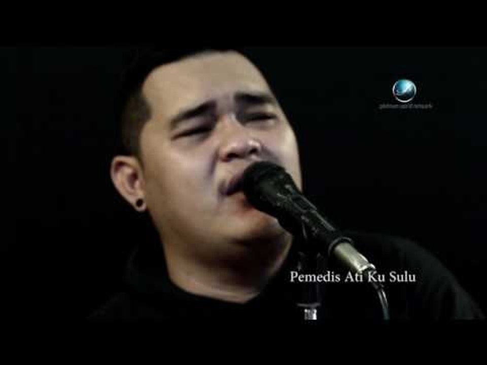 Hairee And Angels - Ketegal Sayau (Official Music Video) (Original)
