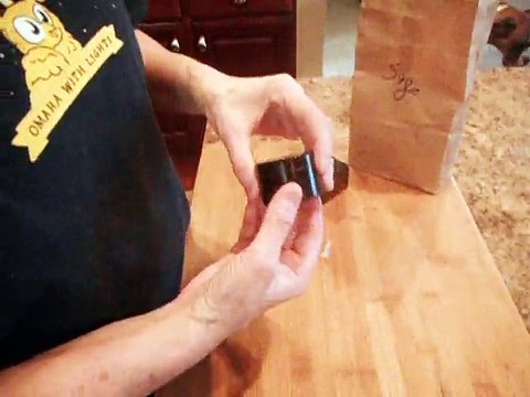 Mr. Herb Grinder Crusher Shredder with Pollen Catcher and Scraper - 4 Pieces (Black)- Kitchen & Dining