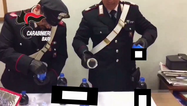 Coca nascosta nella Cola : arrestato a Bari ingegnoso spacciatore