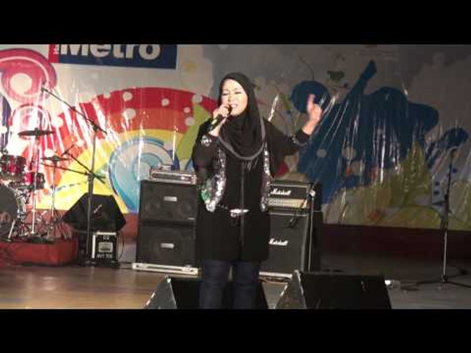 Cinta Gila (Live) by Ramlah Ram @ Konsert Harian Metro Dataran Keris Alor Gajah Melaka