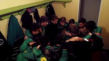 Cri de guerre après la victoire 3 buts à 1 face au JS Moliens au Stade Municipal de Moliens le 12 novembre en Championnat