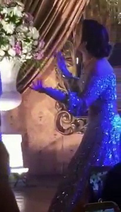 Bushra Ansari and Urwa Farhan Dancing at wedding