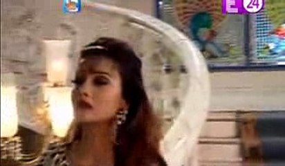 SHIVANGI PAR 8TH KATIL NE KIYA HAMLA Naagin Season 2 Episode December 2016