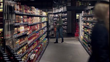 Les clients d’un centre commercial ont eu une surprise de taille en faisant leurs courses pour les fêtes à venir