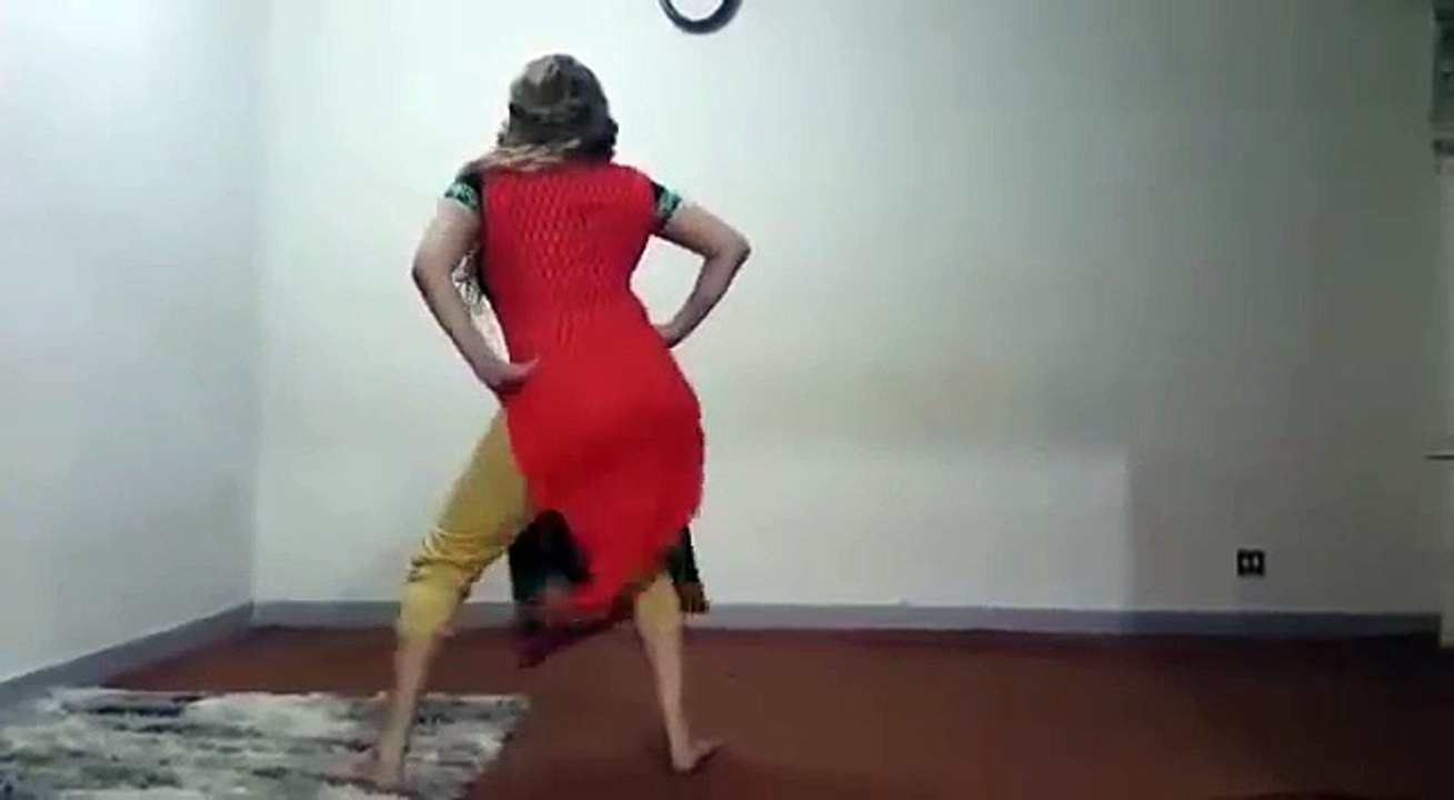Afreen Khan Nanga Mujra