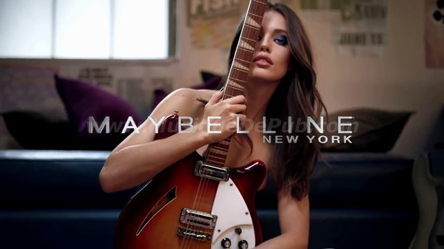 pub Maybelline New York The Rock Nudes 2016 [HQ]