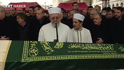 Prof. Dr. Yalçın son yolculuğuna uğurlanıyor