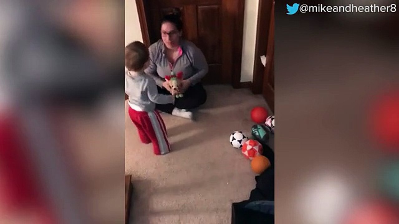 Next Steph Curry? This toddler knocks down 5 shots in a row!