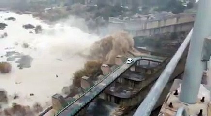 Desembassament del pantà de Bellús