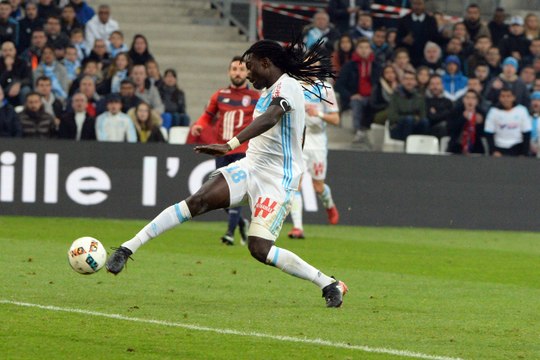 OM 2-0 Lille : le but de Bafétimbi Gomis (56e)