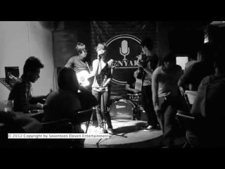 iamNEETA - Tuhan Tolong Aku | Live at SENYAP Cafe