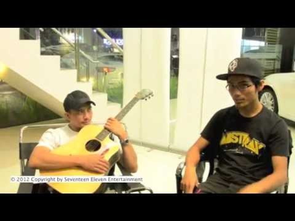 Temubual Bersama Aaron Aziz