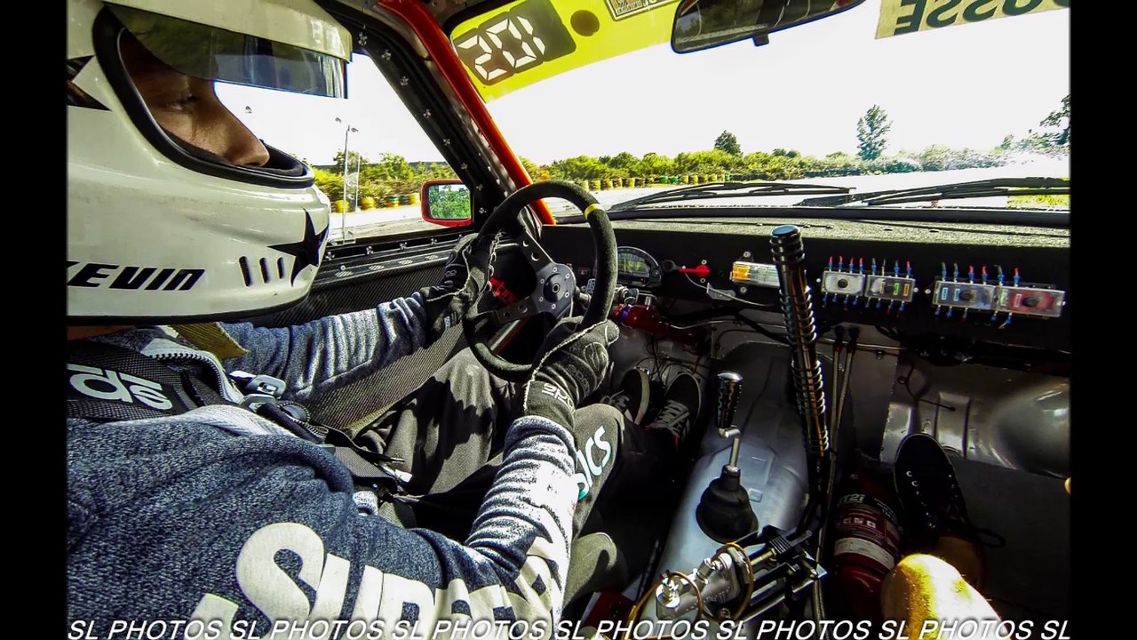 DRIFT BMW M3 E30 V8 KEVIN JOZOU