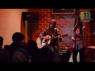 [1711TV] [News]: Black Thursday Acoustic Session @ ThePan Bistro