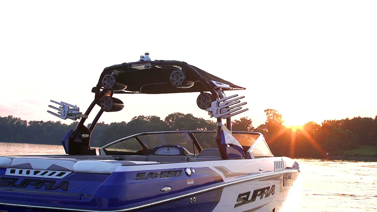 2017 Supra Boats - Indmar Engines