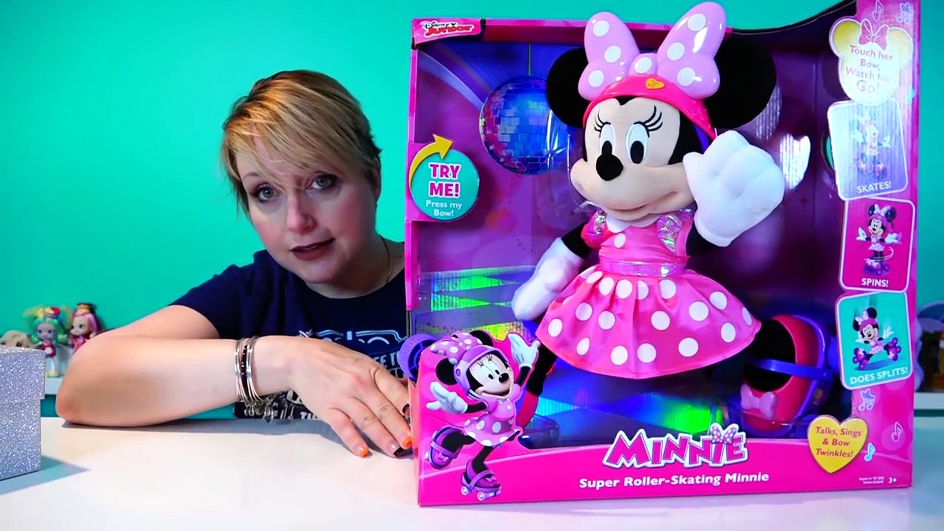 minnie mouse roller skating doll