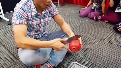 Cách tách hạt lựu nhanh