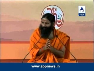 Ramdev blames Sonia Gandhi for his detention in UK