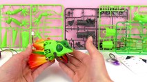 Hagedis zelf bouwen - Technisch speelgoed met vele delen om in elkaar te zetten - Opbouw deel 2