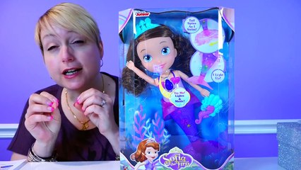 Mermaid Magic Sofia The First Bath Toy - Lights Up and Moves Tail