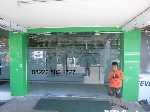 TELP. 08222.885.1727 (TSEL) Pembuat Kitchen Set Surabaya Minimalis di Surabaya